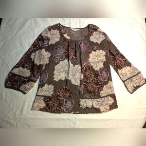 41Hawthorn blouse size S